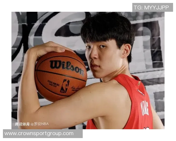 瀚森在比赛中展现出自信与进步逐渐找到个人节奏的精彩表现 瀚森在比赛中展现出自信与进步逐渐找到个人节奏的精彩表现