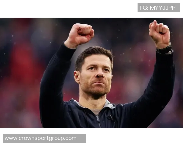 亨利支持阿隆索在皇马的执教时间不长不应轻言解雇他