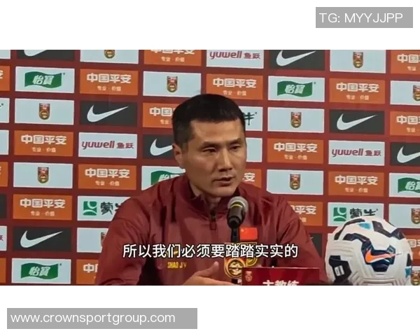 邵佳一寄语中国足球希望每位球迷都是教练目标直指世界杯之路