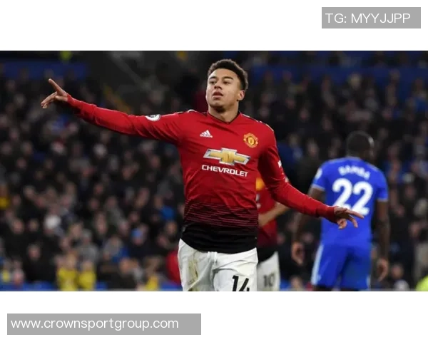 上海球迷酒店守候林加德成功获得全套签名留念